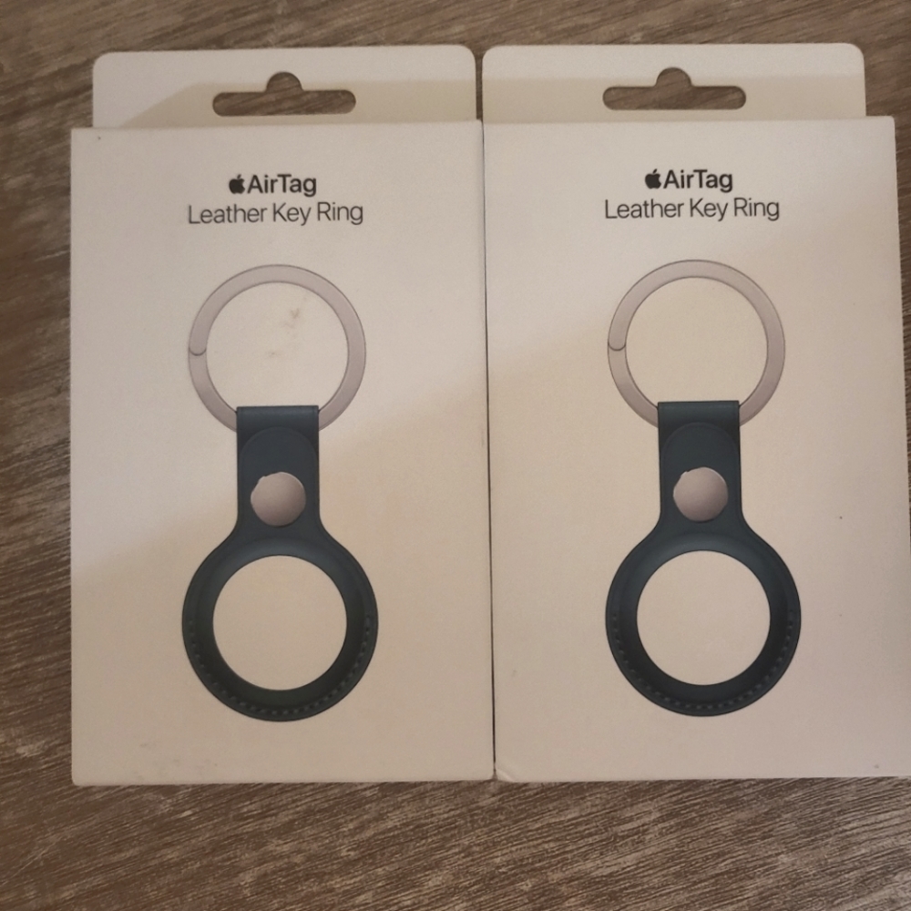 AirTag Leather Key Rings